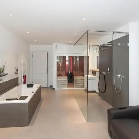 Meerblick&spa By Interhome Daire